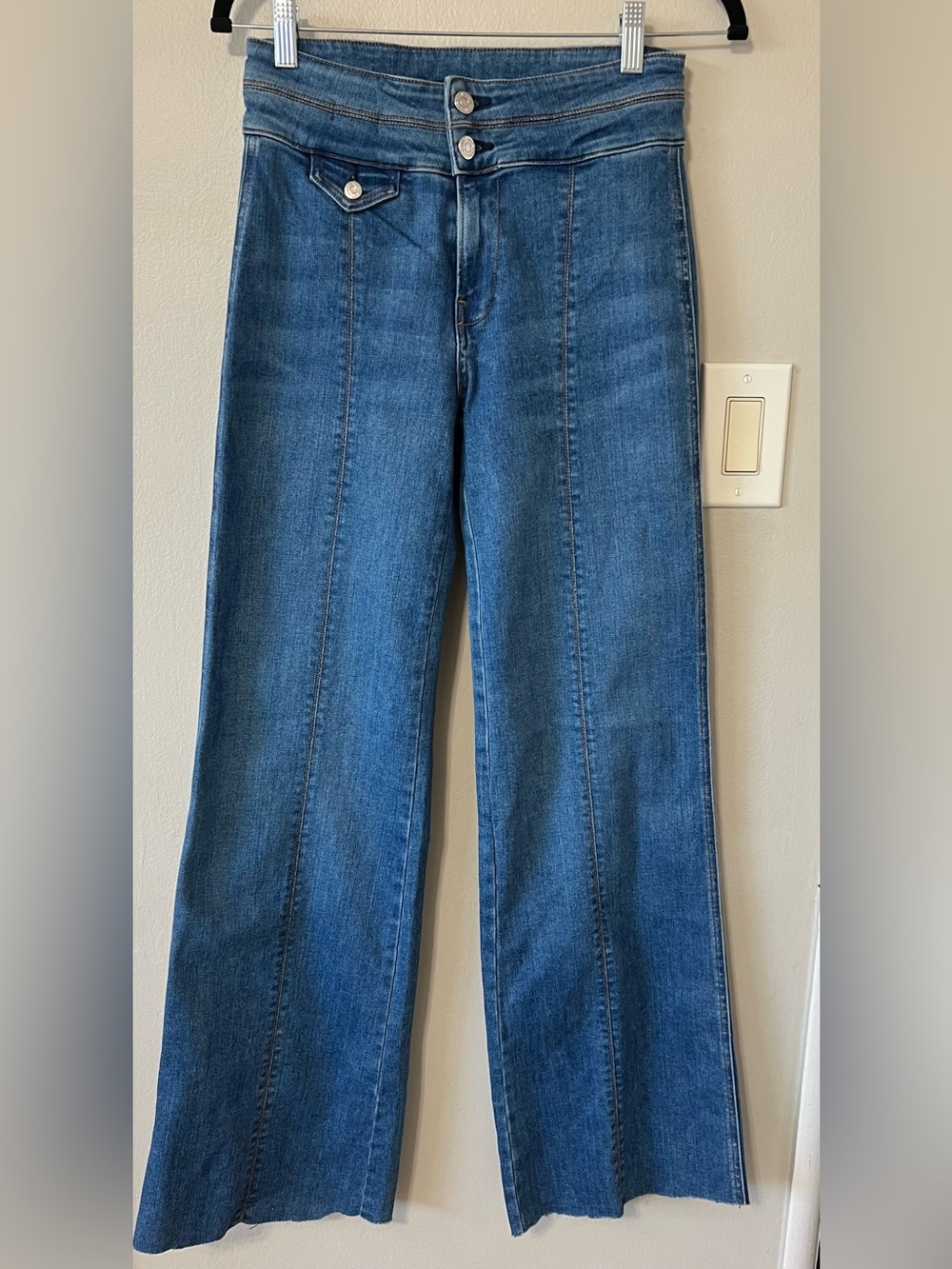 Veronica Beard Ember Wide Leg High Rise Jeans Size 25/0 Raw Hem Blue Denim